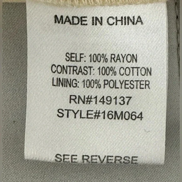 one the land  boho lace back romper size L - Picture 7 of 9